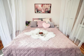 Warmia Rooms Pink Room